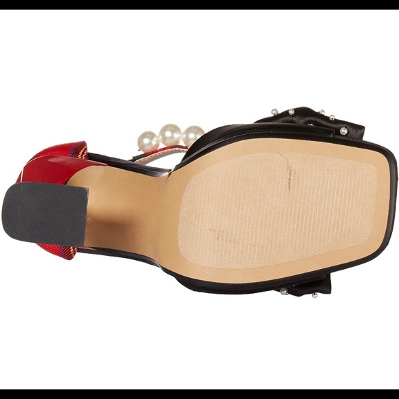 🎀 NEW WITH TAGS & BOX! BETSEY JOHNSON HEELS😍 RARE TO FIND❣️ - Picture 7 of 12